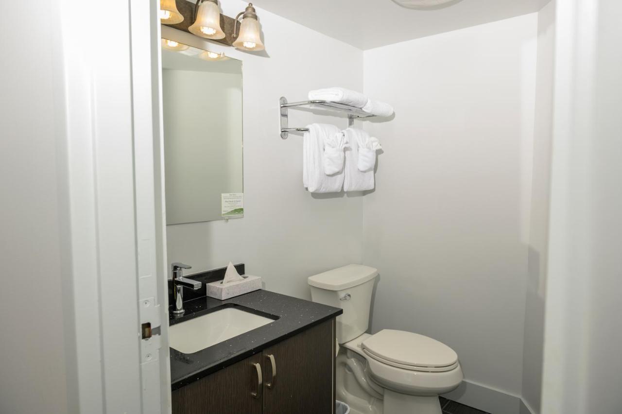 Oceanfront Suites At Cowichan Bay Extérieur photo