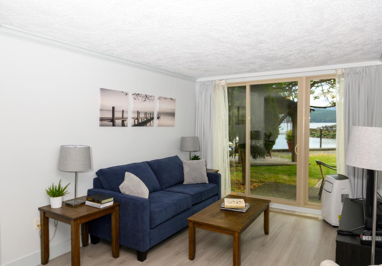 Oceanfront Suites At Cowichan Bay Extérieur photo