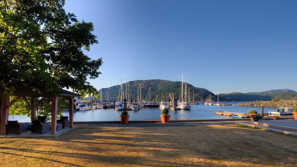 Oceanfront Suites At Cowichan Bay Extérieur photo